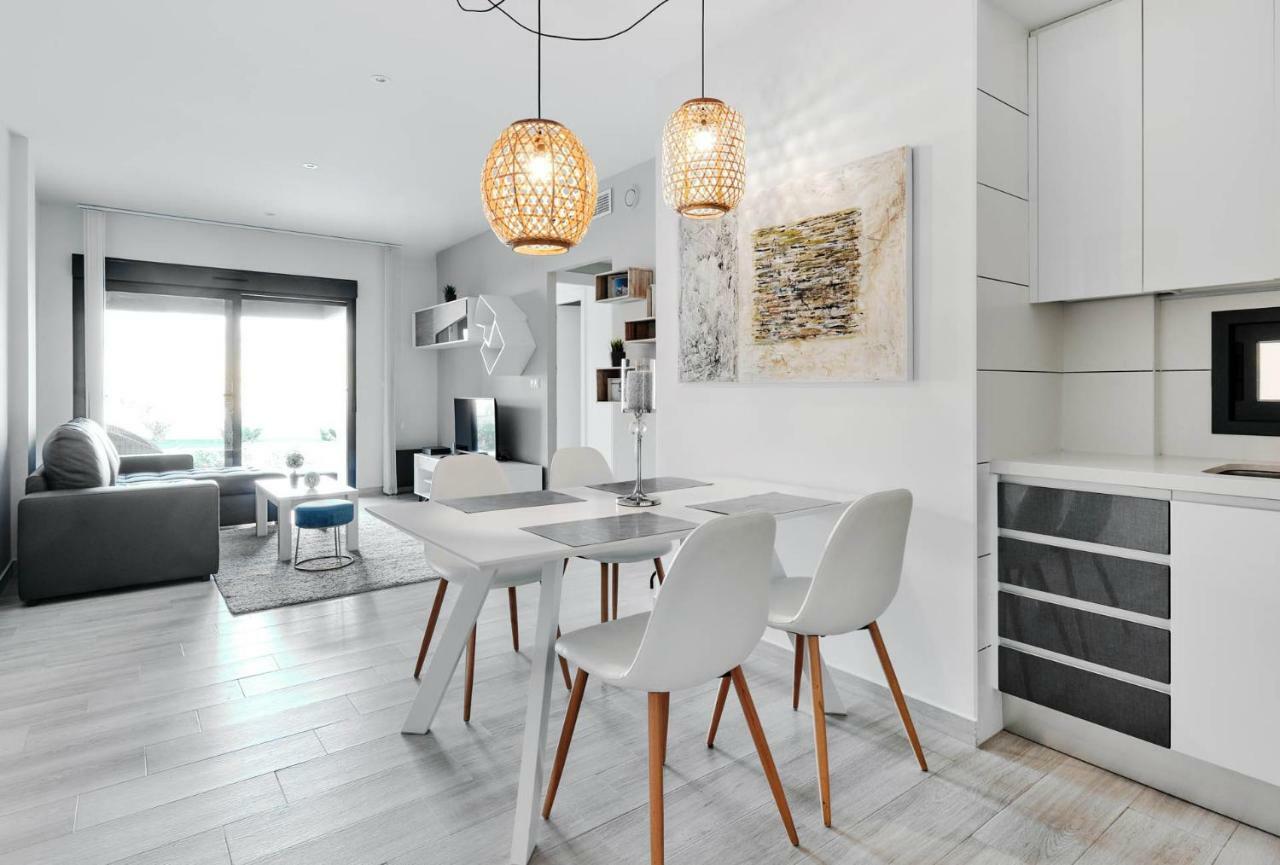 Sunny Sea Apartment La Mata  Ngoại thất bức ảnh