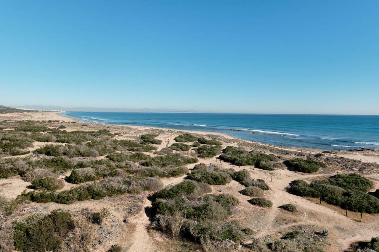 Sunny Sea Apartment La Mata  Ngoại thất bức ảnh